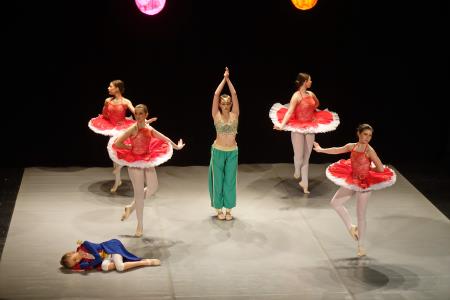 Vrtice preženejo kačo, foto T.Šubic